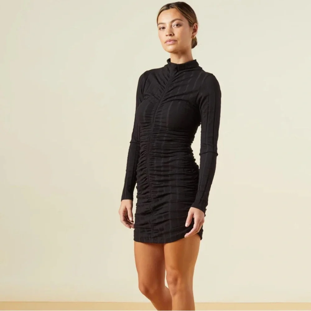 MONROE- Green Ruched Long Sleeve Body-con Dress - NEW - Picture 9 of 10